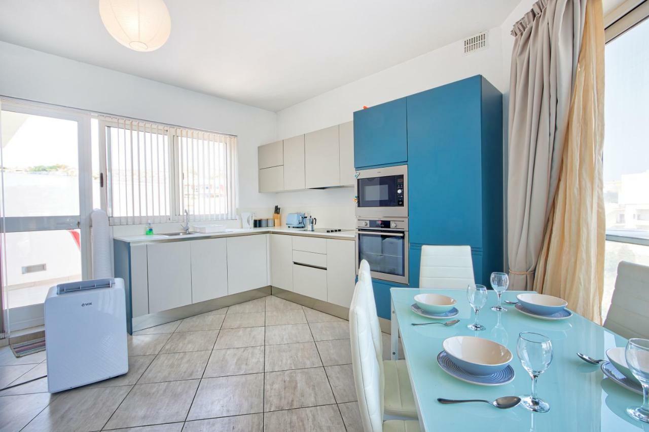 Hv12 - Sea Front Penthouse